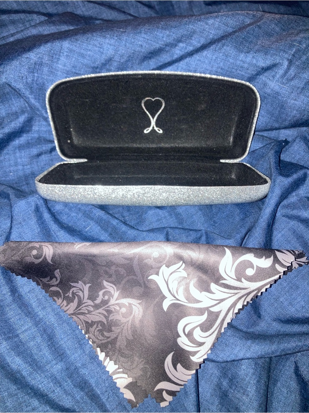 SPUNKYsoul hard eyeglass case